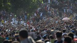 Ribuan Warga Sambut Presiden Jokowi di Ile Boleng, Banyak Ibu-Ibu Pingsan