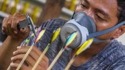 Umpan Pancing Ikan Tiruan Buatan Karawang Diekspor ke Malaysia hingga Spanyol