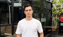 Carlo Milk, Pemeran Rafael di Ikatan Cinta Ingin Bisa Khatam Al-Qur’an di Bulan Ramadan Nanti