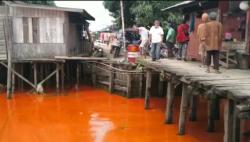 Tongkang Berisi CPO Bocor, Perusahaan Sawit Diduga Cemari Sungai Sejangkung