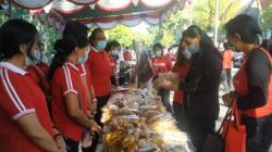 Jelang Hari Raya Galungan, Pemkab Gianyar Gelar Pasar Tani<