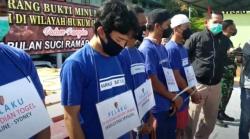 Video Polisi Amankan 2 Muncikari Prostitusi Online di Apartemen Bogor