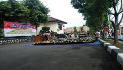 Cipta Kondisi Jelang Ramadan, Ribuan Botol Miras Dimusnahkan di Majalengka
