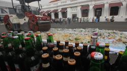 Polrestabes Surabaya Musnahkan Ribuan Botol Miras Hasil Operasi Pekat Semeru
