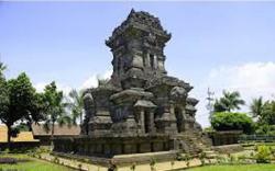 Kisah Siasat Licik Raja Lumajang Arya Wiraraja Hancurkan Singasari dan Dirikan Majapahit<