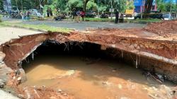 Jalan Ambles di Depan GDC Depok, Gorong-Gorong Penyangga Dibangun Sejak 1980
