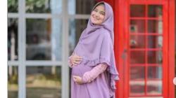 Melahirkan Anak Pertama, Nadya Mustika Langsung Dikarantina