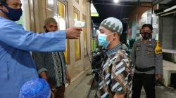 Pengamanan Salat Tarawih di Bitung, Polisi Ingatkan Jamaah Patuhi Prokes