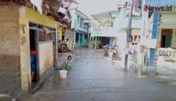 Video Banjir Cipinang Melayu Surut Sisakan Lumpur di Permukiman Warga