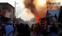 Video Kebakaran Gudang Tripleks di Probolinggo