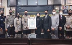 Polrestabes Palembang Raih Penghargaan Atas Inovasi dan Terobosan Pelayanan  <