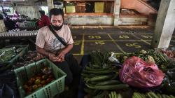 Korban Kebakaran, Ratusan Pedagang Pasar Minggu Direlokasi ke Lapak Sementara