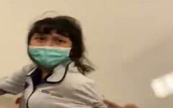     Viral Orang Tua Pasien Aniaya Perawat di Palembang, Netizen: Blacklist <