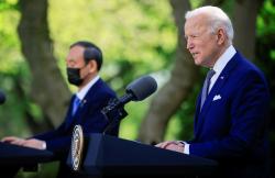 PM Suga Bertemu Joe Biden di Gedung Putih, AS-Jepang Perkuat Aliansi Hadapi China