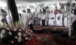 Video Ayah Mertua Dian Sastro Meninggal Dunia