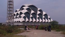 Kemegahan Masjid Al Jabbar Bandung, Banyak Diburu Warga untuk Ngabuburit<