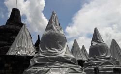 Stupa Candi Borobudur Masih Ditutup Terpal, Ini Alasannya