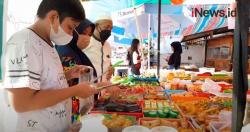 Video Pasar Ramadan di Manado Padat Pembeli, Berburu Takjil dan Makanan Buka Puasa
