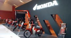 2 Motor Bebek Termahal Mejeng di IIMS Hybrid 2021 
