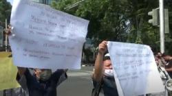 THR Natal Belum Cair, Puluhan Karyawan PD Pasar Medan Demo<