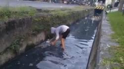 Polisi Tangkap Pelaku Tawuran Pemuda di Makassar, Dihukum Bersihkan Selokan<