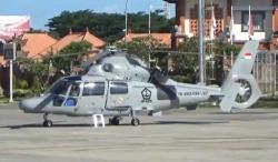 Naik Helikopter, Panglima TNI Tinjau Lokasi Pencarian KRI Nanggala di Perairan Bali<