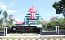 Aksi Ketua DPRD Tanah Bumbu Ajak Dewan Jamin Penangguhan Penahanan Eks Sekda Jadi Sorotan