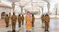 Masjid Nabawi Dijaga 99 Polwan<