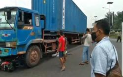 Niat Antar Makanan Berbuka Puasa, Pemotor di Medan Tewas Ditabrak Truk Kontainer 