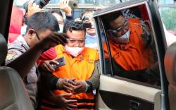 Jadi Tersangka Suap, KPK Tahan Wali Kota Tanjungbalai M Syahrial