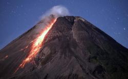 Gunung Merapi Kembali Semburkan Awan Panas dan Lava Pijar