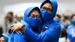 Suasana Haru Pertemuan Keluarga Awak KRI Nanggala dengan Pemerintah