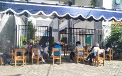 Tak Lagi Gunakan Sistem Online, Pengumuman Kelulusan Siswa Diberikan Lewat Surat