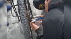 Video Dramatis Evakuasi Bocah Terjepit Rantai Sepeda di Agam Sumbar