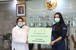 Terima Donasi 1 Juta Antis, Mensos: Tak Lelah Ajak Dunia Usaha Peduli Bencana