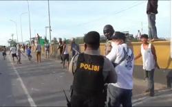 Tawuran Remaja Medan Labuhan-Belawan Kembali Pecah, Kapolsek Terluka Dilempar Batu<