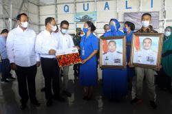   Bank Mandiri Taspen Bayar Santunan Asuransi Keluarga Korban KRI Nanggala 402