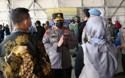 Kapolri Tawarkan Anak Prajurit KRI Nanggala 402 Jadi Polisi 