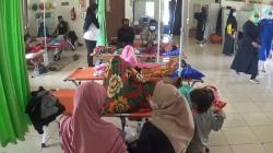 Keracunan usai Buka Bersama, 26 Warga Magetan Dilarikan ke Puskesmas<