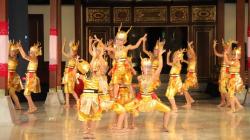 Tampil Luring dan Daring, Ratusan Anak di Solo Meriahkan Hari Tari Dunia 