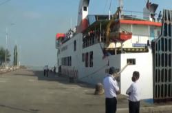 Video Ratusan Pemudik Tiba di Pelabuhan Kendal