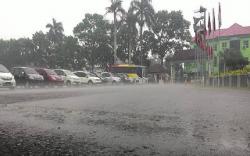 Waspada, Hujan Disertai Kilat di Wilayah Sumsel Hari Ini <