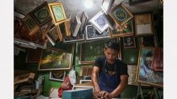 Penjualan Hiasan Kaligrafi Meningkat Selama Ramadan