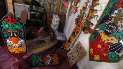 Kerajinan Talawang Khas Palangkaraya Bertahan di Tengah Pandemi