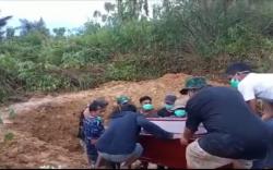 3 Korban Longsor di PLTA Batang Toru Tapanuli Selatan Dimakamkan<