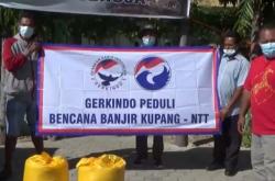 Warga Korban Badai Seroja Senang Dapat Bantuan 1 Ton Beras dari Gerkindo<