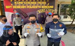 Polisi Tangkap Suami yang Tusuk Istri Siri di Margahayu Bandung<