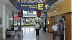 Buntut Larangan Mudik, Stasiun Gubeng Surabaya Mulai Sepi Penumpang 