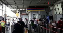 Video Imbas Stasiun Tanah Abang Tutup, Ini Kondisi Alternatif Stasiun Karet