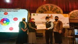 Jelang Lebaran, Guru Ngaji dan Honorer di Jabar Dapat Uang Kanyaah Rp1 Juta dari Baznas<